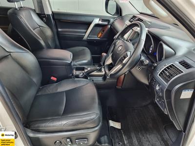 2016 Toyota Land Cruiser Prado - Thumbnail