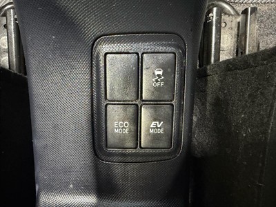 2015 Toyota Aqua - Thumbnail