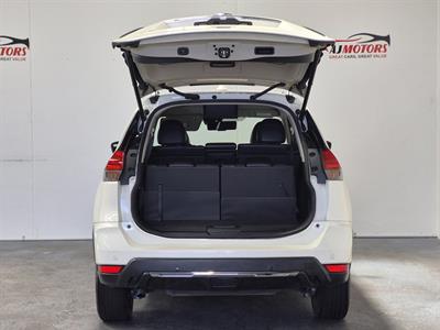 2018 Nissan X-Trail - Thumbnail