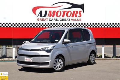 2014 Toyota Spade - Thumbnail