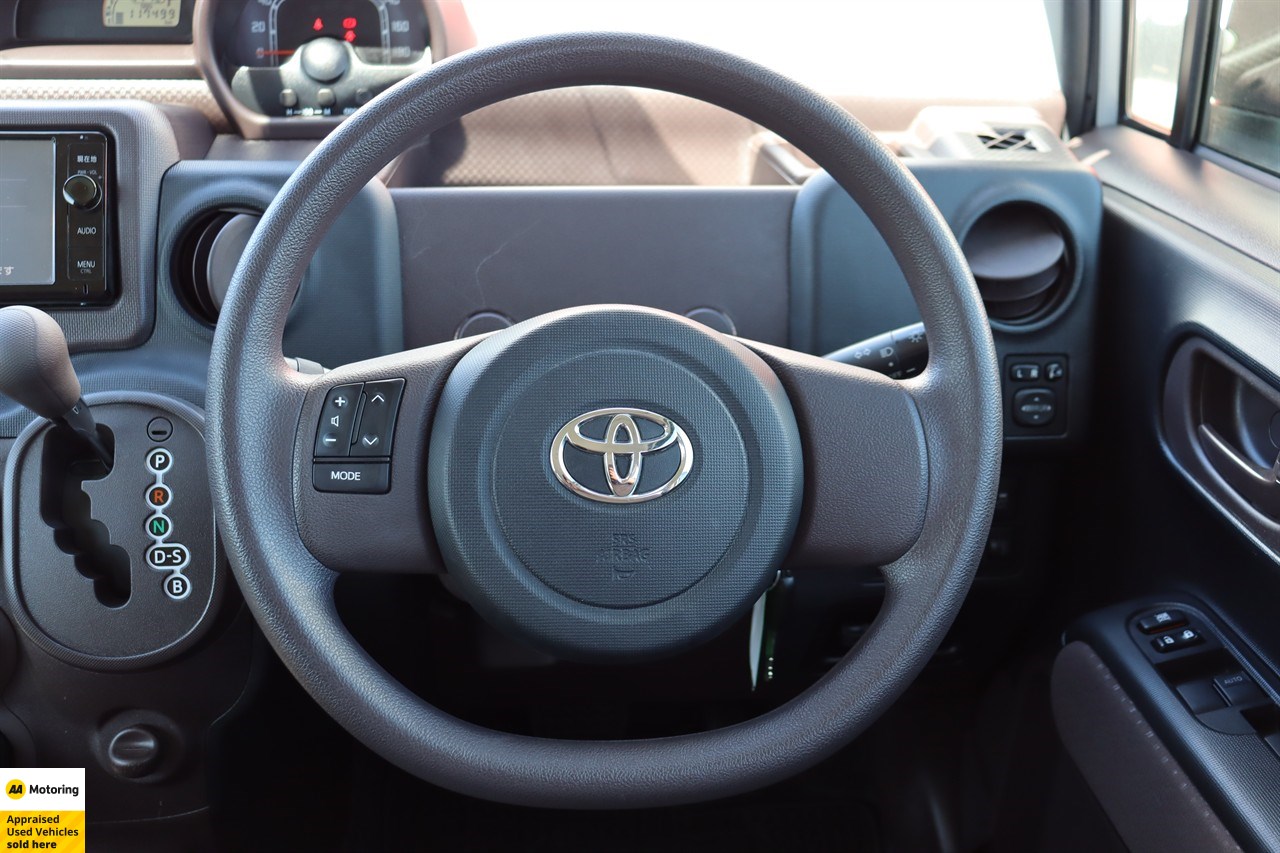 2014 Toyota Spade