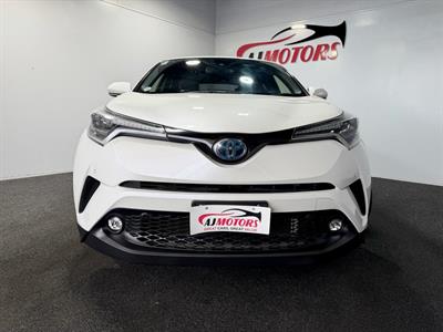 2019 Toyota C-HR - Thumbnail