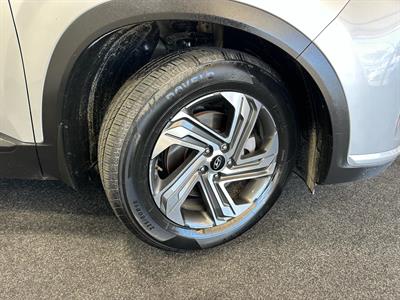 2021 Hyundai Santa Fe - Thumbnail