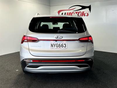 2021 Hyundai Santa Fe - Thumbnail