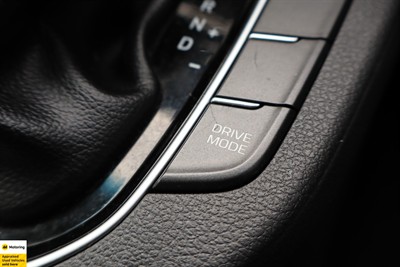 2022 Hyundai i30 - Thumbnail