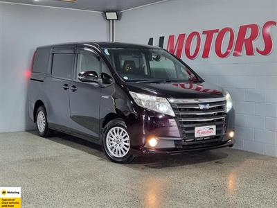 2014 Toyota Noah - Thumbnail
