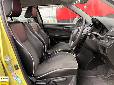 2015 Suzuki Swift - Thumbnail