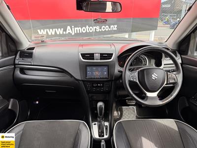 2015 Suzuki Swift - Thumbnail
