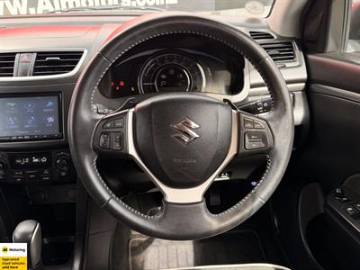 2015 Suzuki Swift - Thumbnail