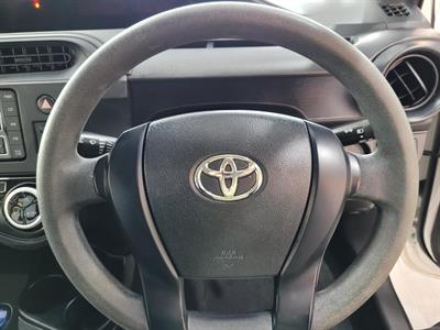 2020 Toyota Aqua - Thumbnail