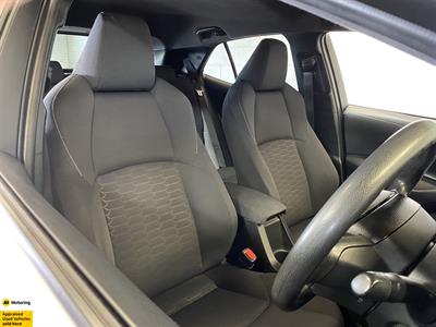 2019 Toyota Corolla - Thumbnail