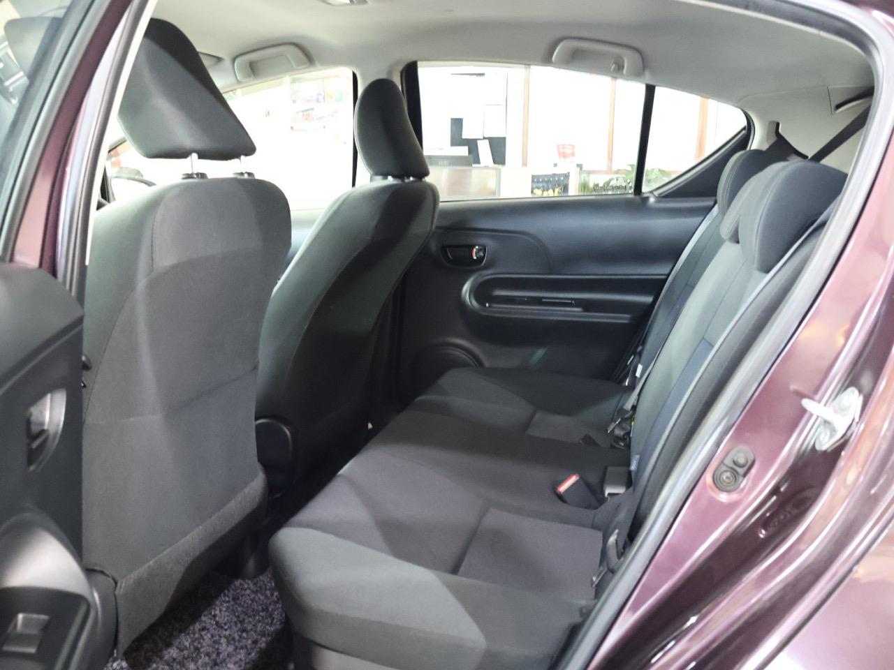 2015 Toyota Aqua