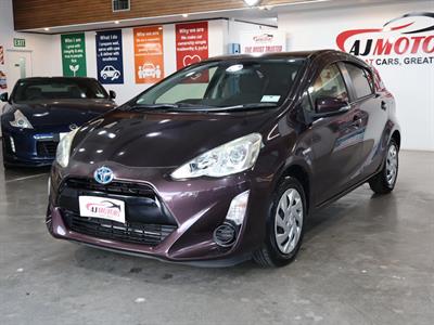 2015 Toyota Aqua - Thumbnail