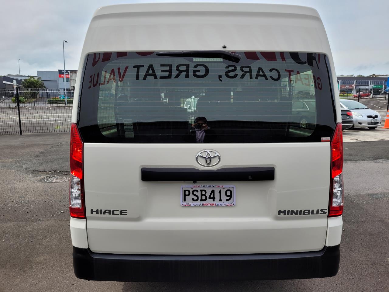 2023 Toyota Hiace