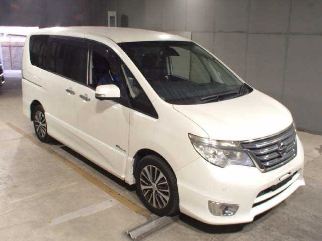 2016 Nissan Serena