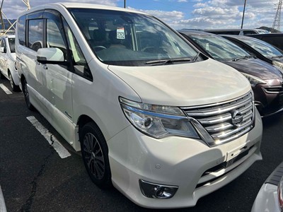 2016 Nissan Serena - Thumbnail