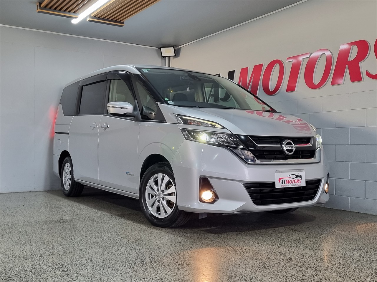2017 Nissan Serena