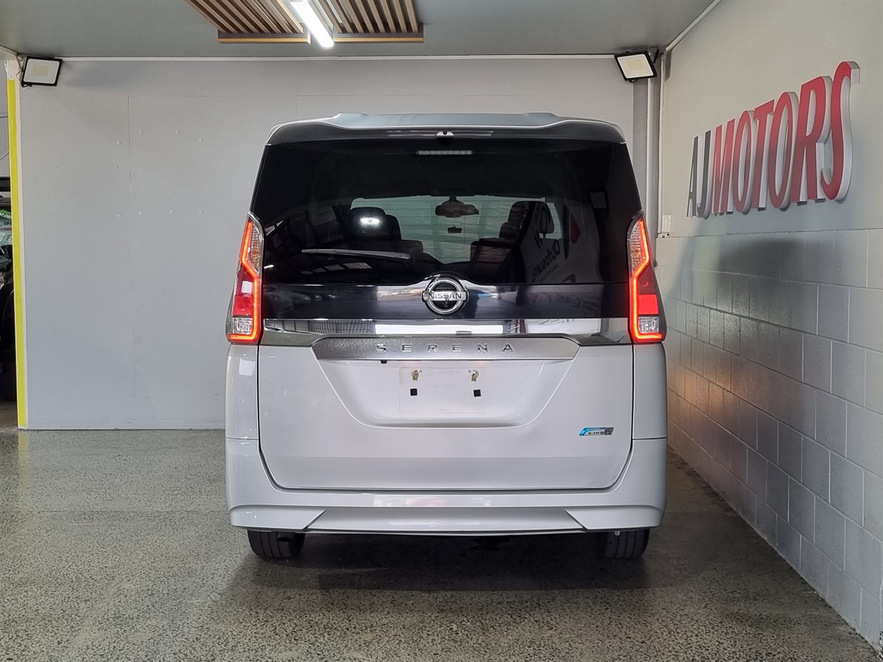 2017 Nissan Serena
