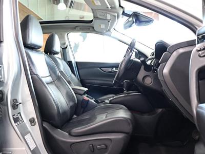 2017 Nissan Qashqai - Thumbnail