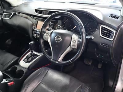2017 Nissan Qashqai - Thumbnail