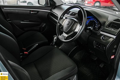 2013 Suzuki Swift - Thumbnail