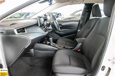 2021 Toyota Corolla - Thumbnail