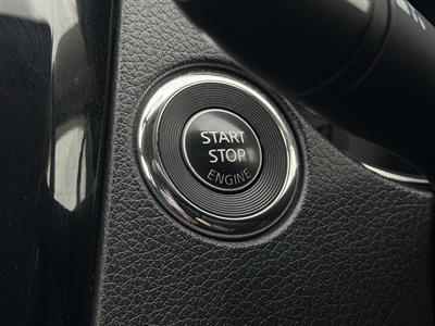 2017 Nissan X-Trail - Thumbnail