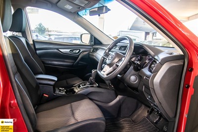 2021 Nissan X-Trail - Thumbnail