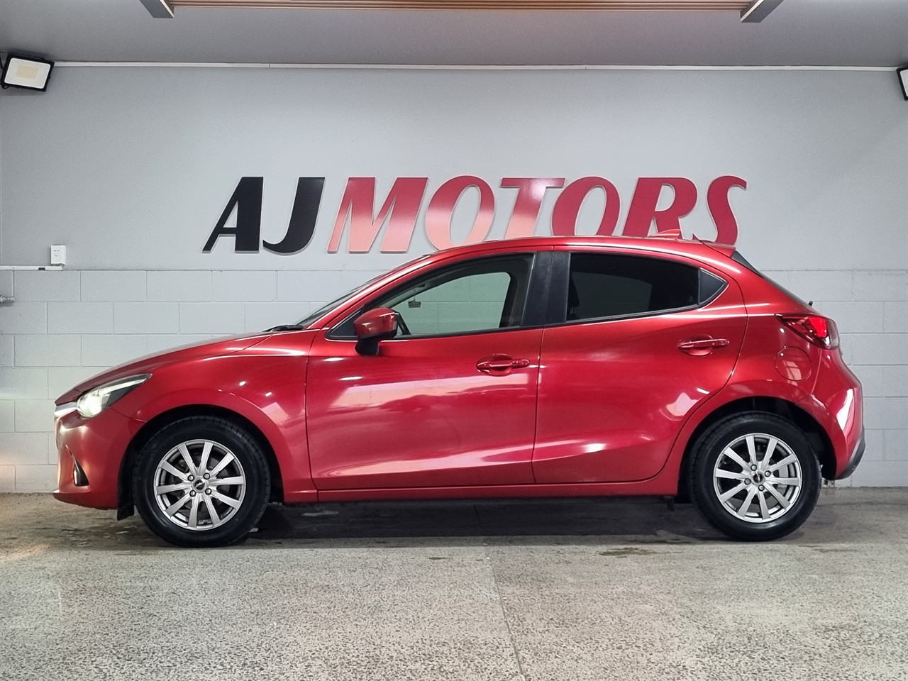 2016 Mazda Demio