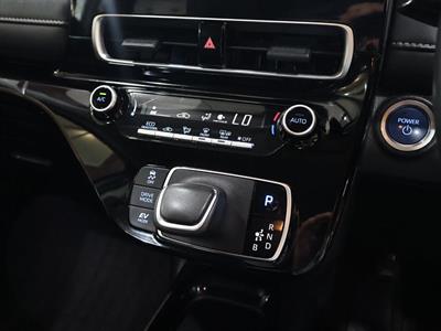 2021 Toyota Aqua - Thumbnail