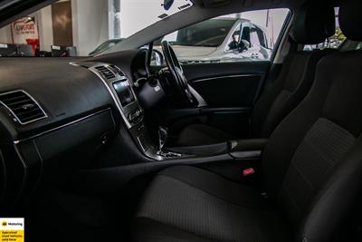 2012 Toyota Avensis - Thumbnail