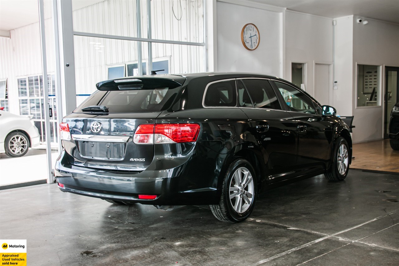 2012 Toyota Avensis