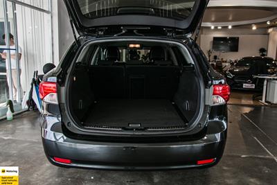 2012 Toyota Avensis - Thumbnail