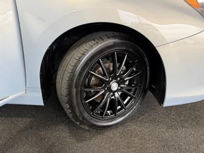 2012 Lexus HS 250h - Thumbnail