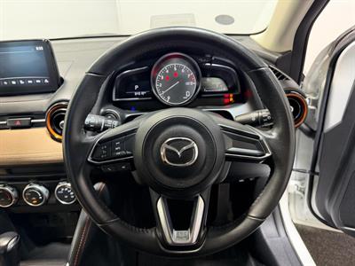 2017 Mazda Demio - Thumbnail