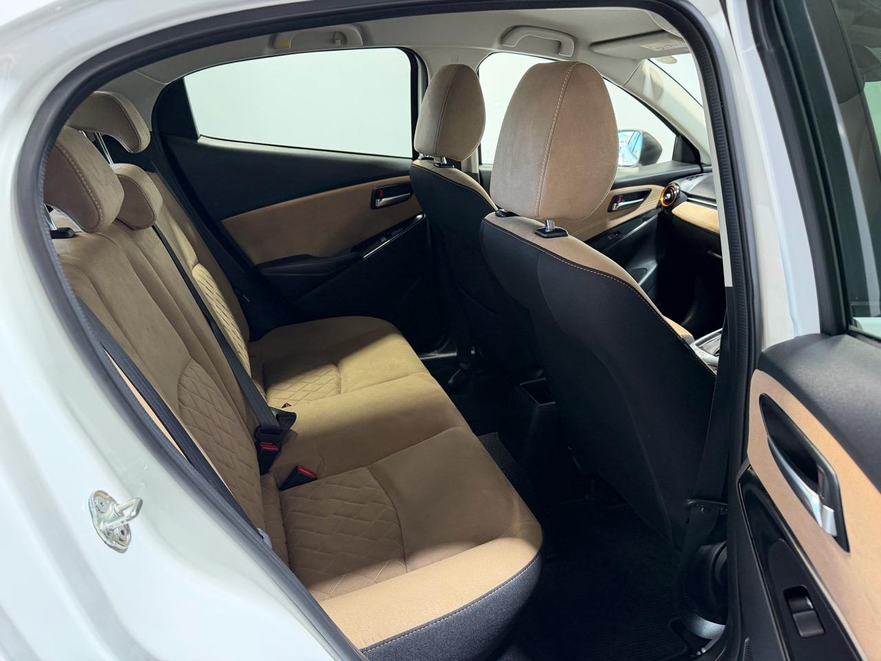 2017 Mazda Demio