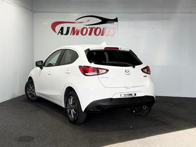 2017 Mazda Demio - Thumbnail