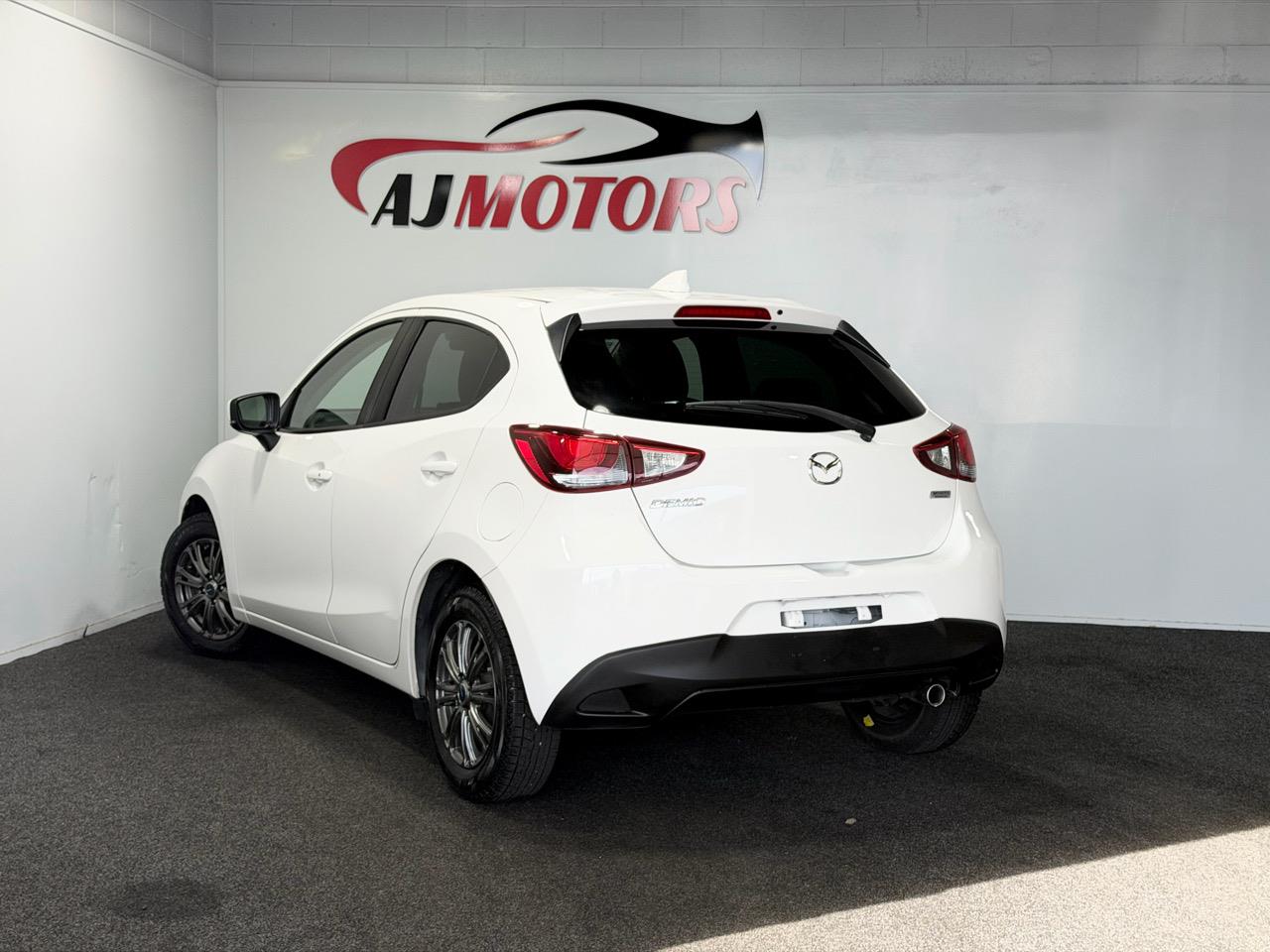 2017 Mazda Demio