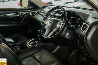 2014 Nissan X-Trail - Thumbnail