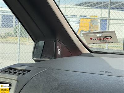 2013 Honda Step Wagon - Thumbnail