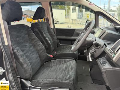 2013 Honda Step Wagon - Thumbnail