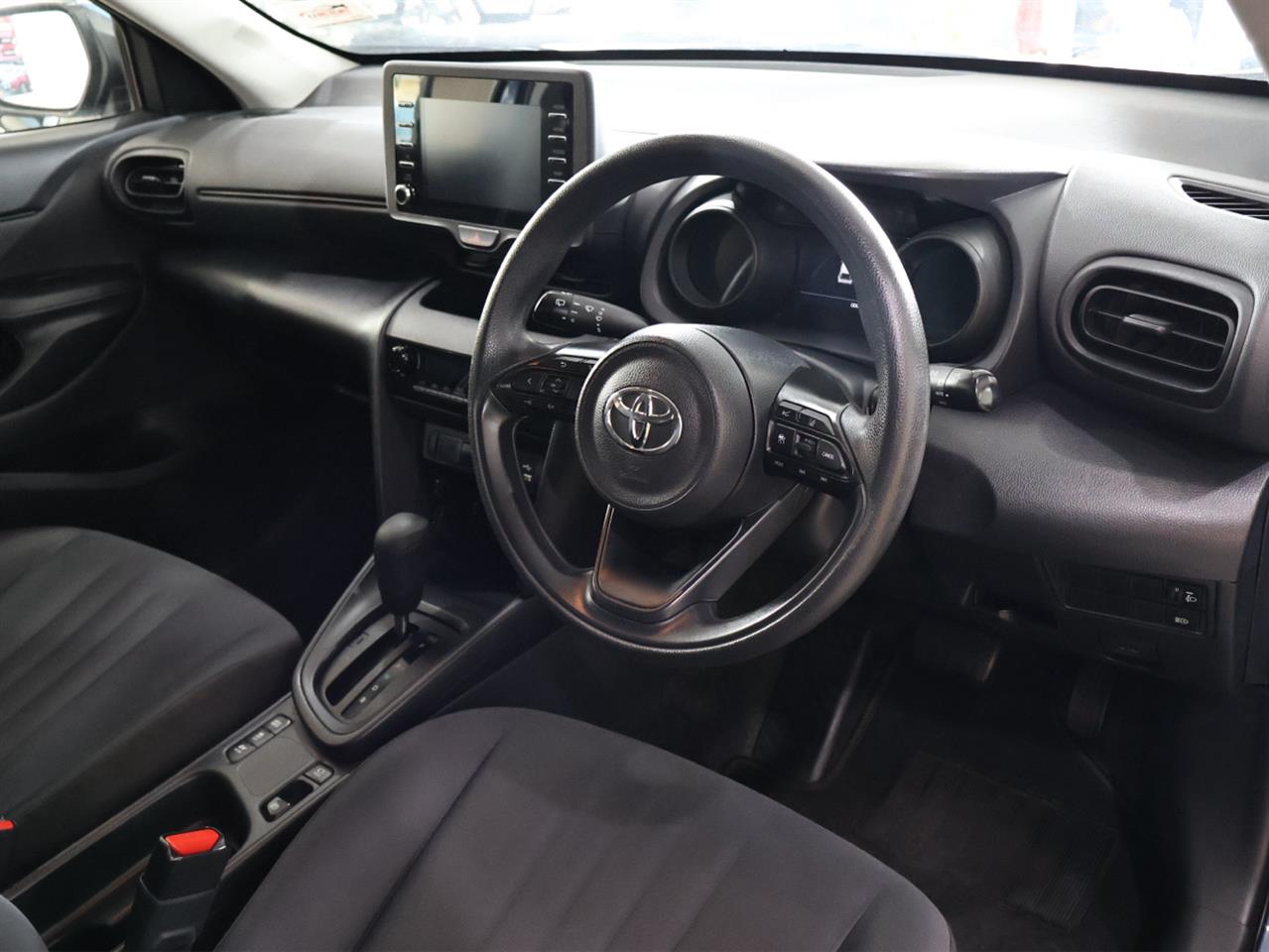 2021 Toyota YARIS CROSS