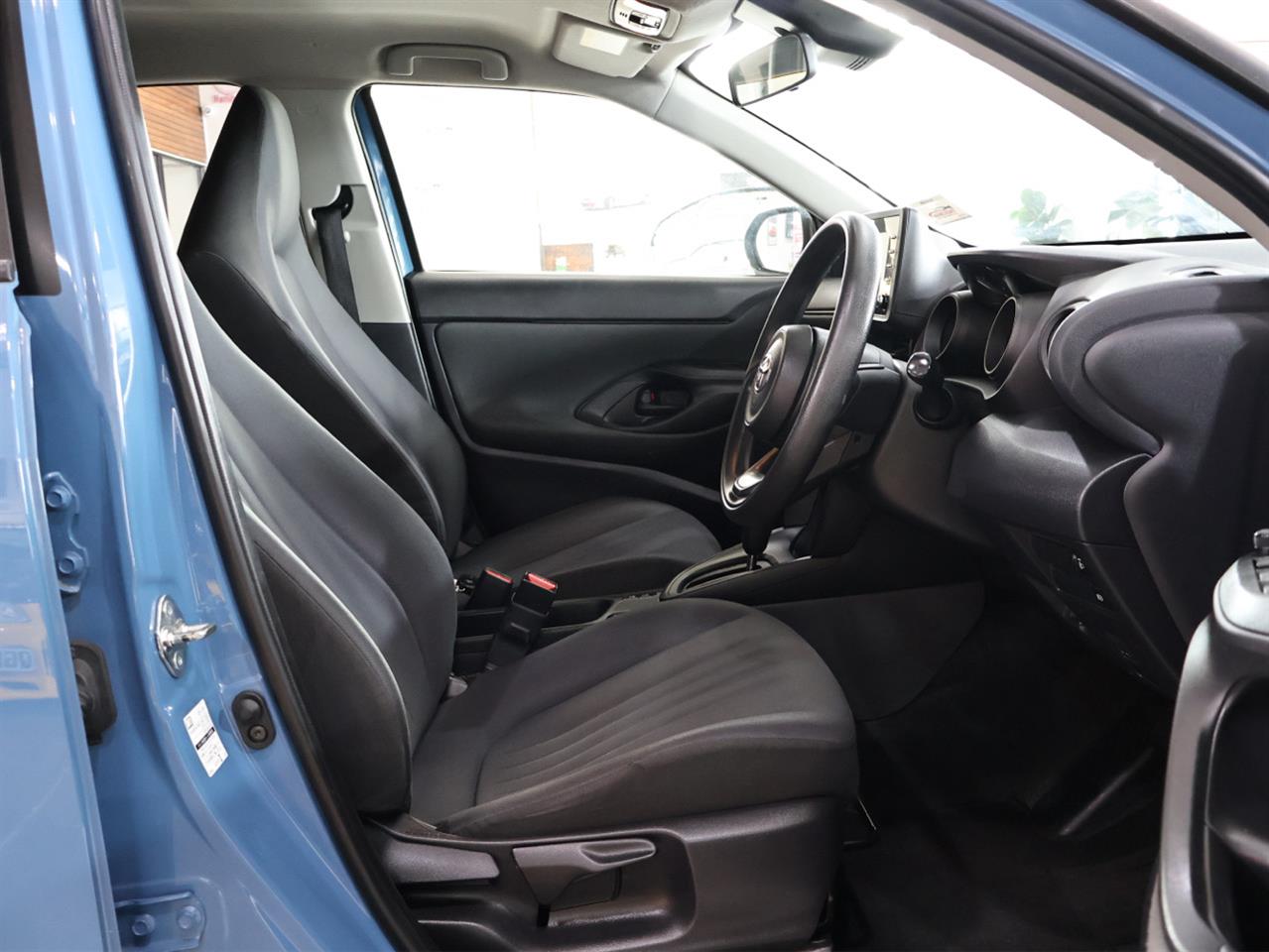 2021 Toyota YARIS CROSS