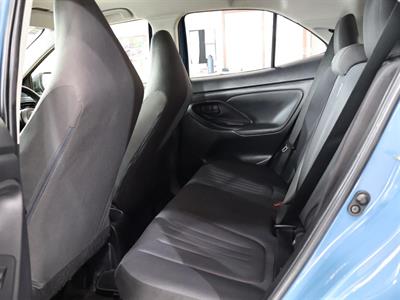 2021 Toyota YARIS CROSS - Thumbnail