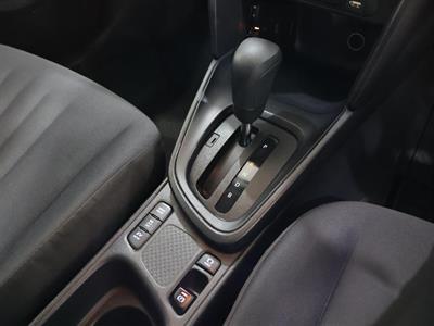 2021 Toyota YARIS CROSS - Thumbnail