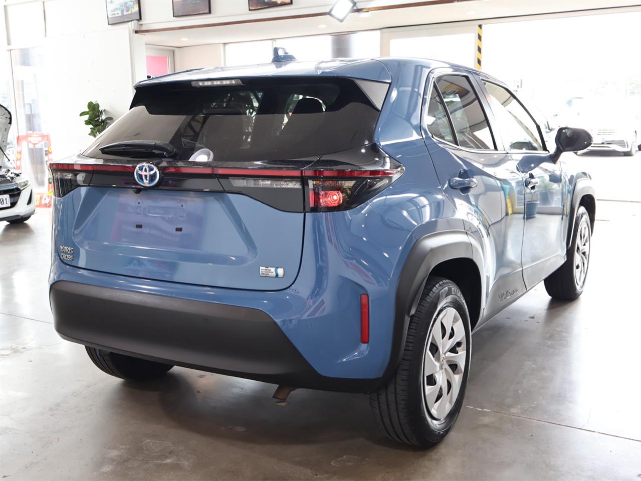 2021 Toyota YARIS CROSS