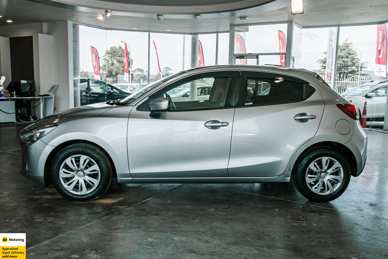 2016 Mazda Demio