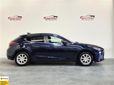 2015 Mazda Axela - Thumbnail