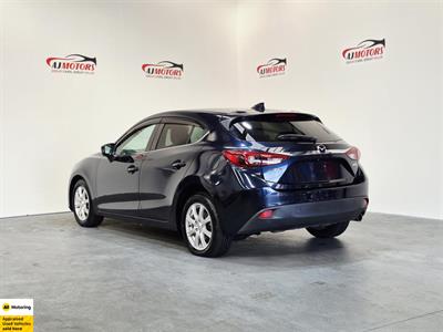 2015 Mazda Axela - Thumbnail