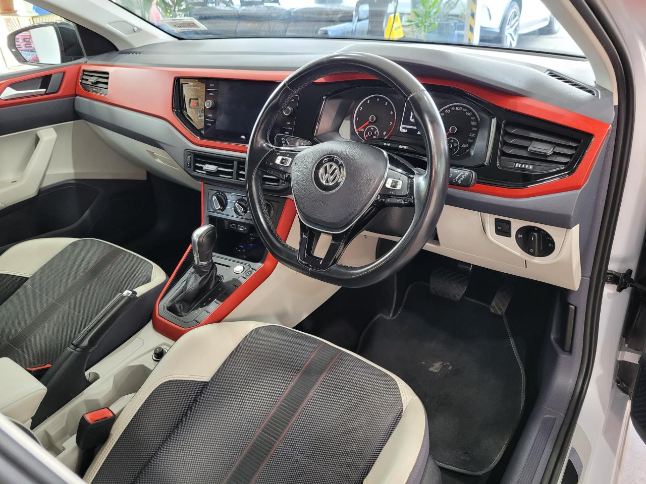 2019 Volkswagen Polo